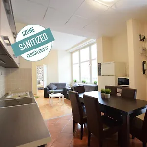 Budget By Hi5 - Fehérhajó Apartamento Budapest
